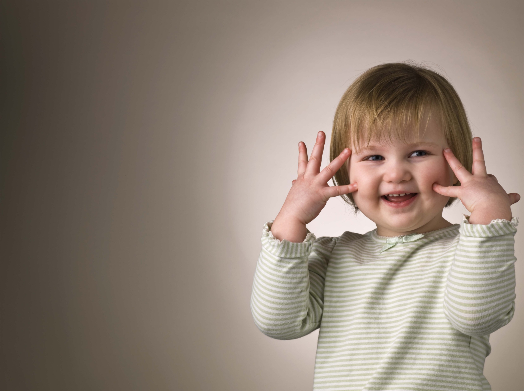 gestes répétitifs autisme gestes répétitifs risques Swhshish